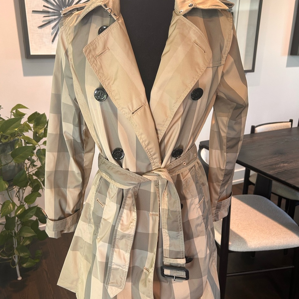 Burberry Tan Checkered Trench Raincoat